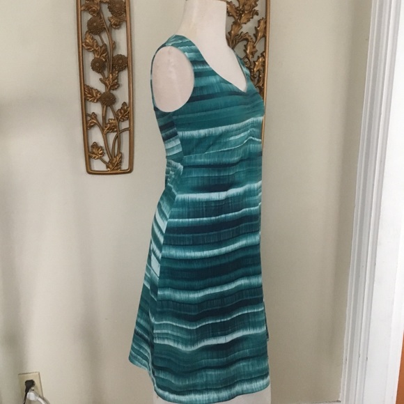 SOLD 🔥PrAna Green Activewear Dress S - Picture 3 of 6